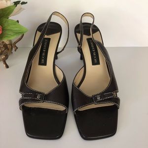 Jennifer Moore Sz 7M  Brown Leather Heeled Sandals